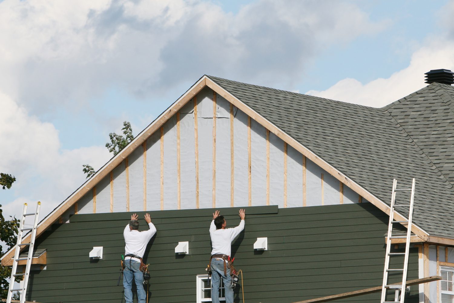 Wolf-Exteriors-Residential-Services-Roofing-A-Note-On-Certified-Installation-172628686 Wolf Exteriors Certified Installation